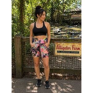 Bebe Sport Womens Black Tropical Print Bike Shorts High Rise Pockets BB1232-A1 M
